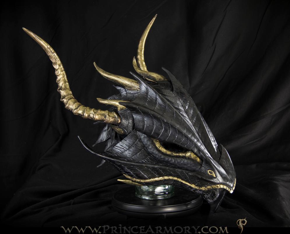 black_and_gold_dragon_helmet_by_azmal-d7